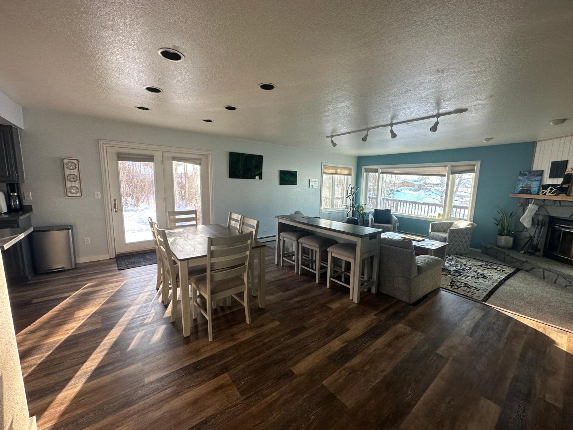 Hidden Lakefront Villa 费尔班克斯 外观 照片